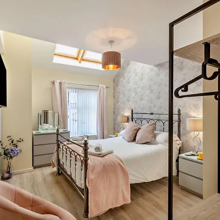 Harbour Heights - Apartment Whitby