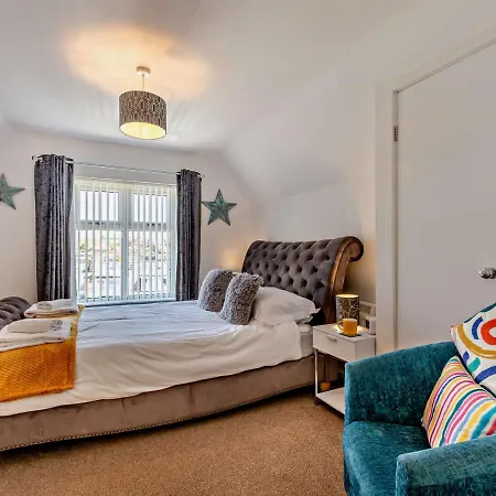 Harbour Heights - Apartment