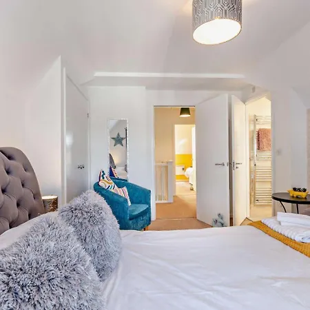 3 Bed In Oc-f29650 * Whitby