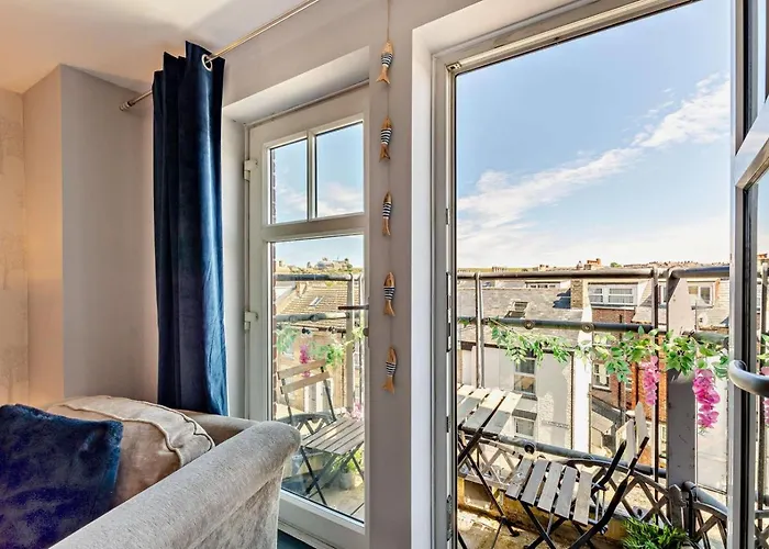 3 Bed In Oc-f29650 휫비