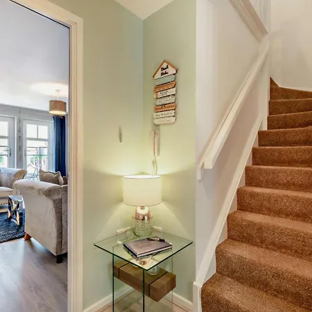 3 Bed In Oc-f29650 Apartment